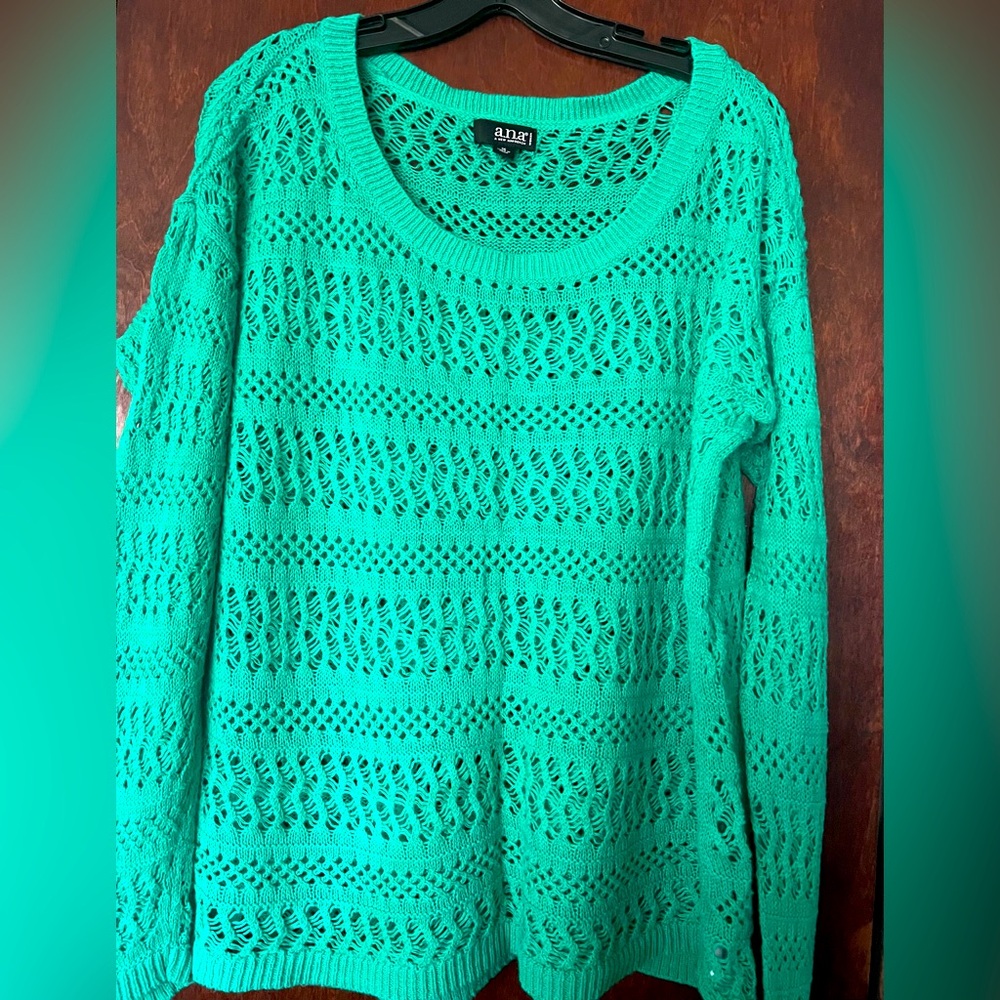 a.n.a Green Crew Neck Sweater with Open-Knit like new